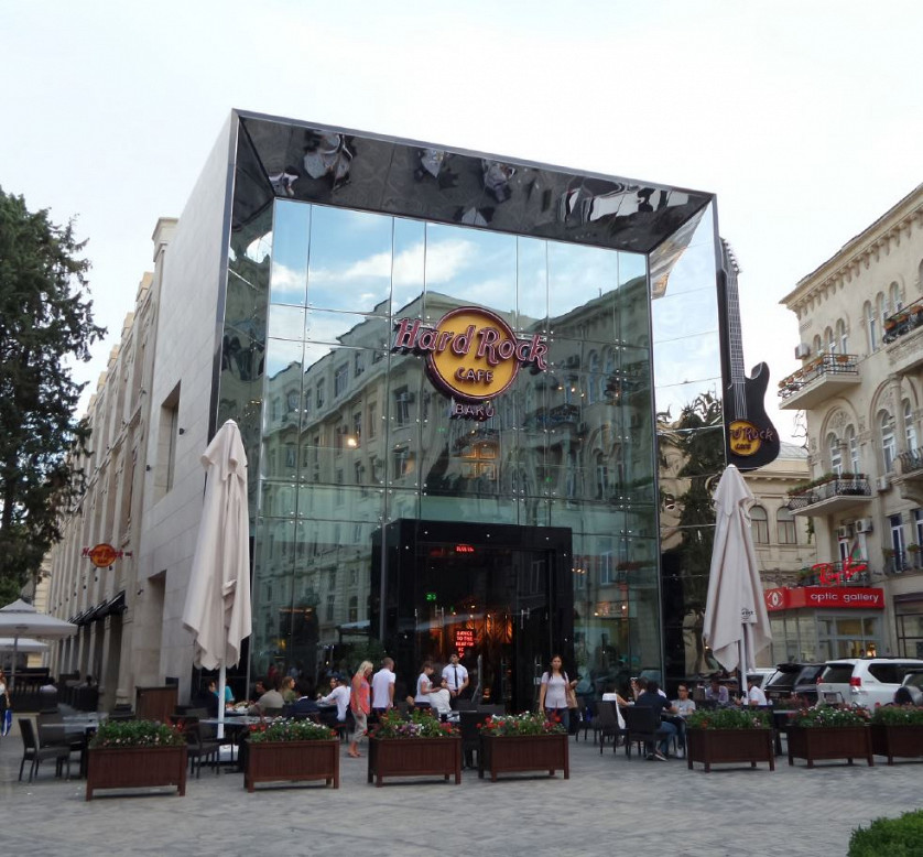 Hard Rock Cafe Baku şəkil